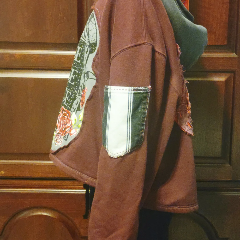 Athletic Works Maroon Graphic Sweater - Picture 10 of 15